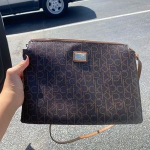 NWT Calvin Klein crossbody